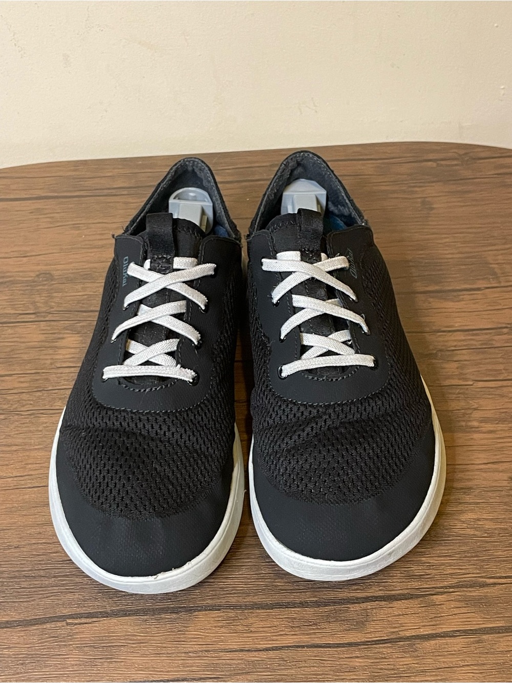 OluKai Moku Pae Men's Textile Sneaker (Black) Mens 10